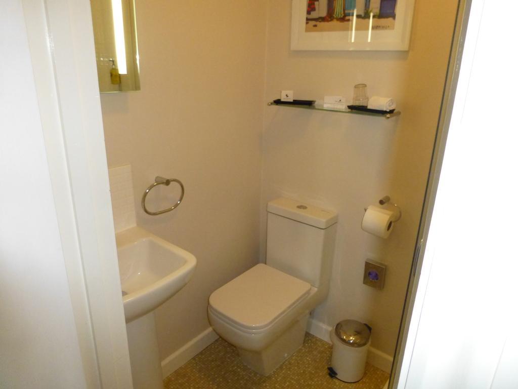 Waters Reach Guest House Christchurch  Zimmer foto