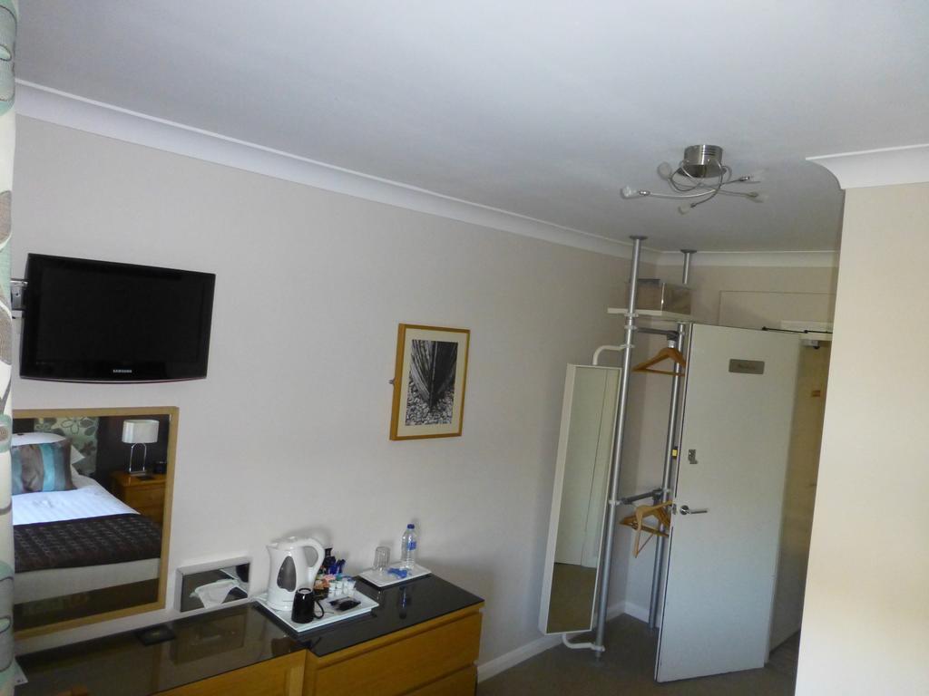 Waters Reach Guest House Christchurch  Zimmer foto